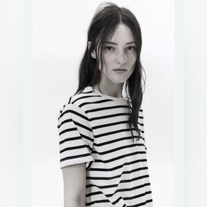 5/$25 - H&M Striped Black and White Women's Tee